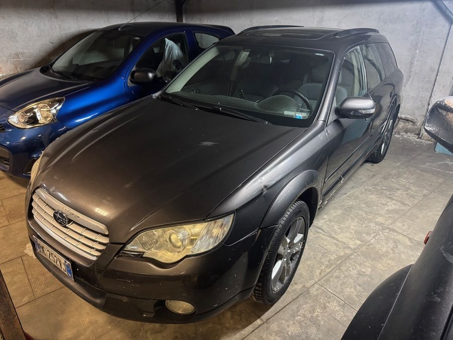 Vendita Subaru OUTBACK 2.5 Usato   Palermo